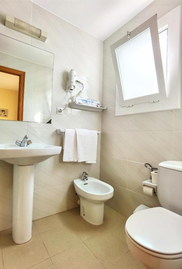 Hostal Noray Sant Feliu de Guíxols Esterno foto