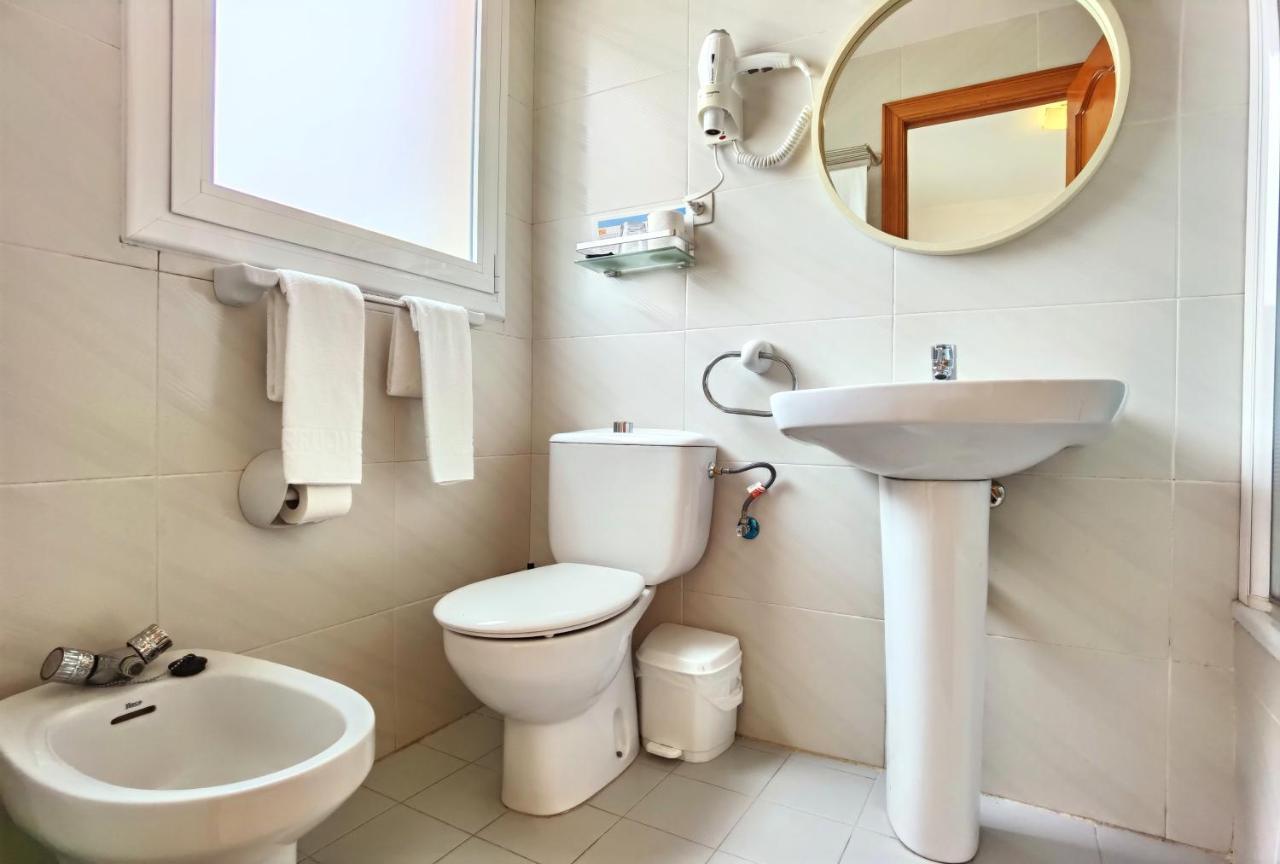 Hostal Noray Sant Feliu de Guíxols Esterno foto
